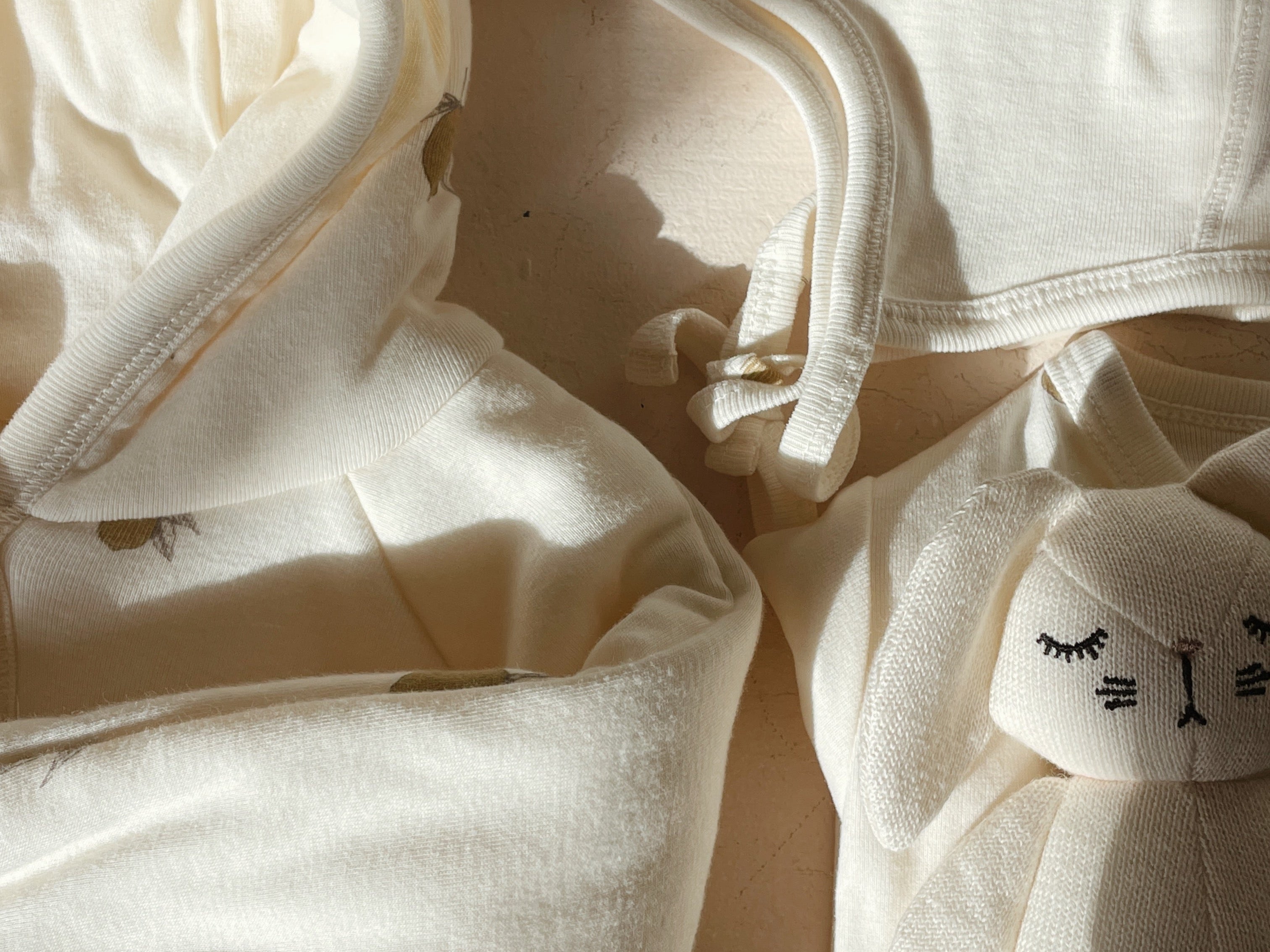 Baby hats & bonnets for babies and newborns from Konges Sløjd