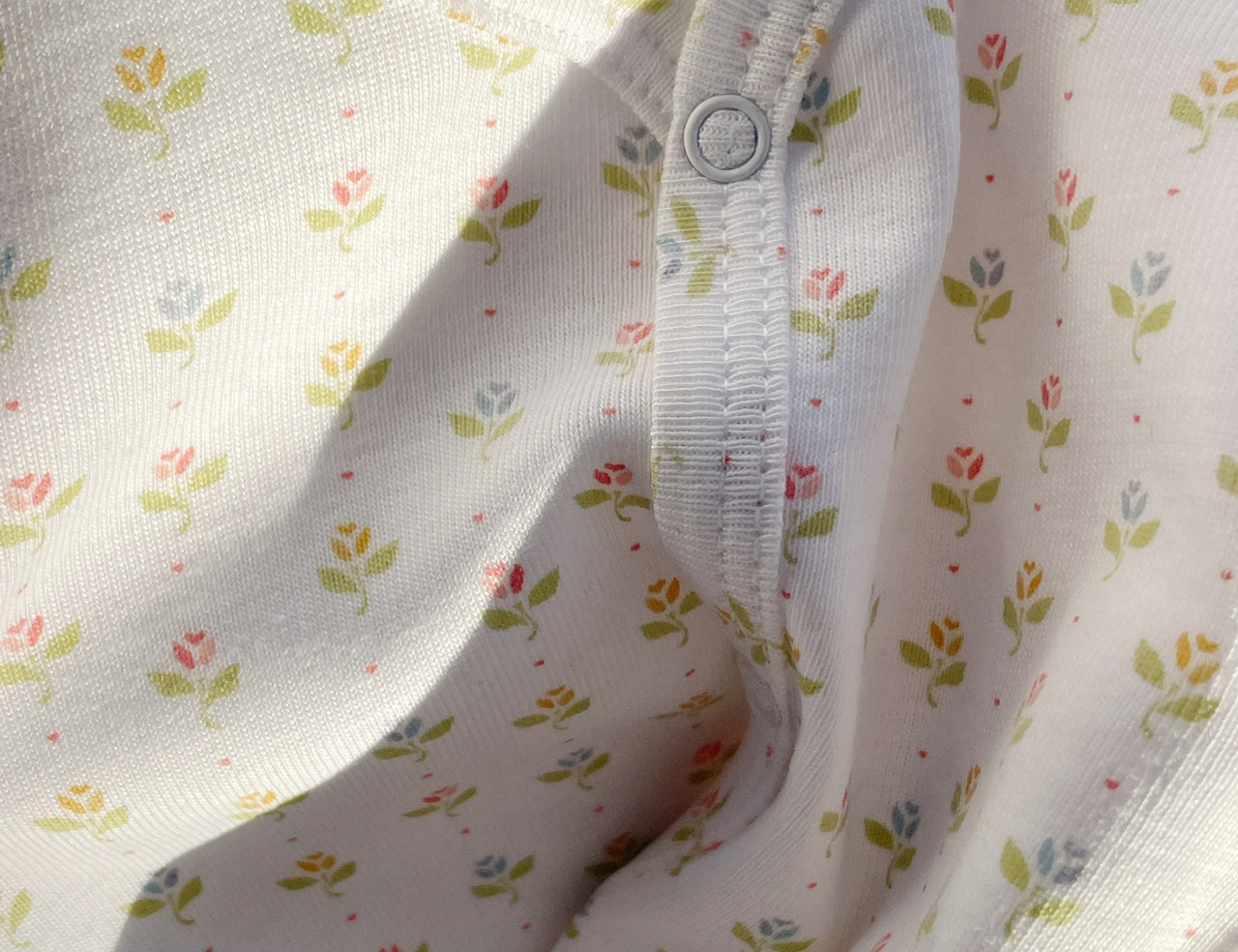 Konges Sløjd A/S ONESIES tuli coeur
