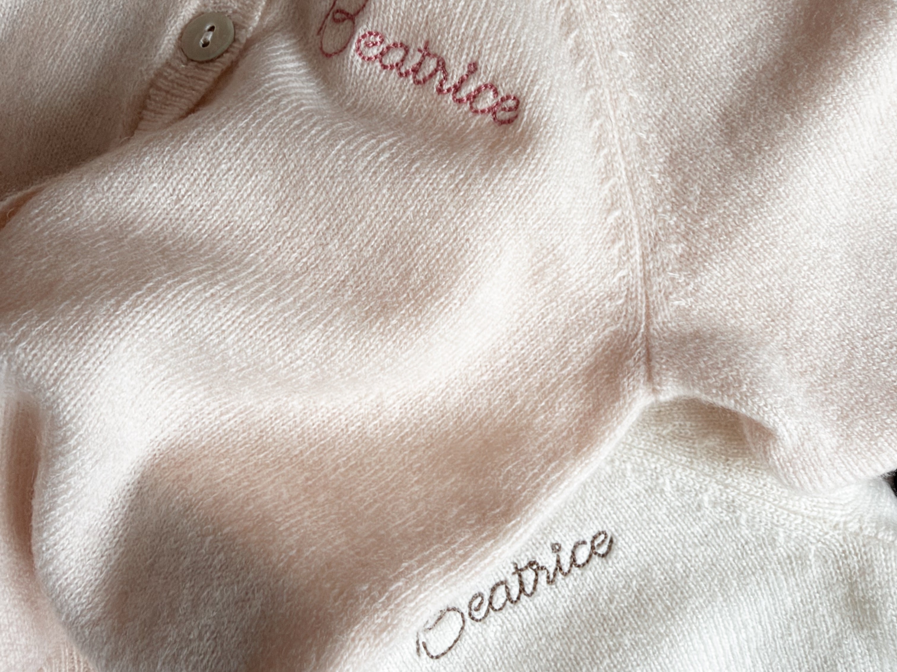 Konges Sløjd A/S KNITTED CARDIGANS antique white