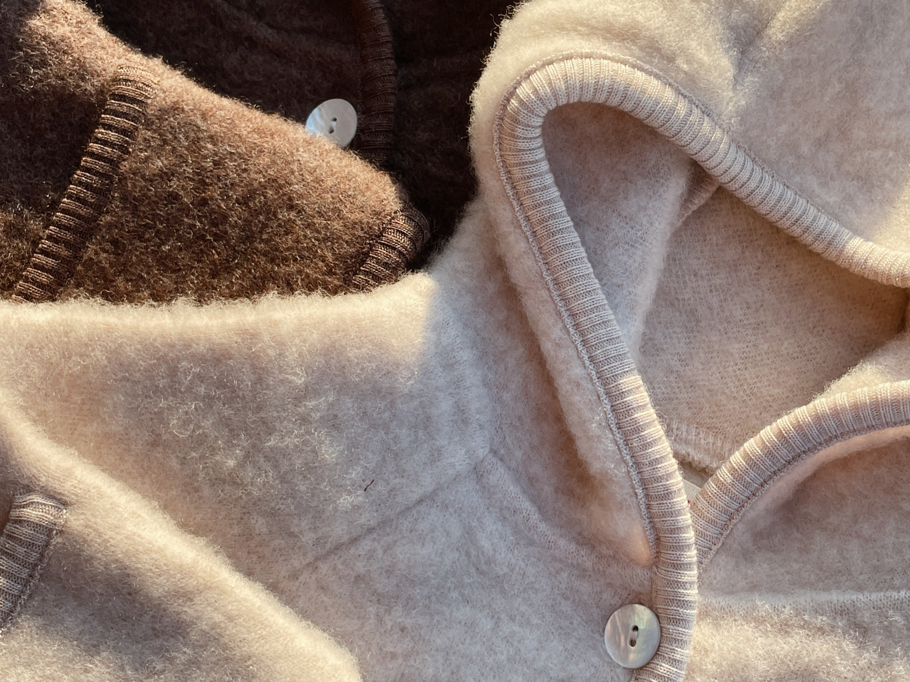 Konges Sløjd A/S ONESIES oatmeal melange