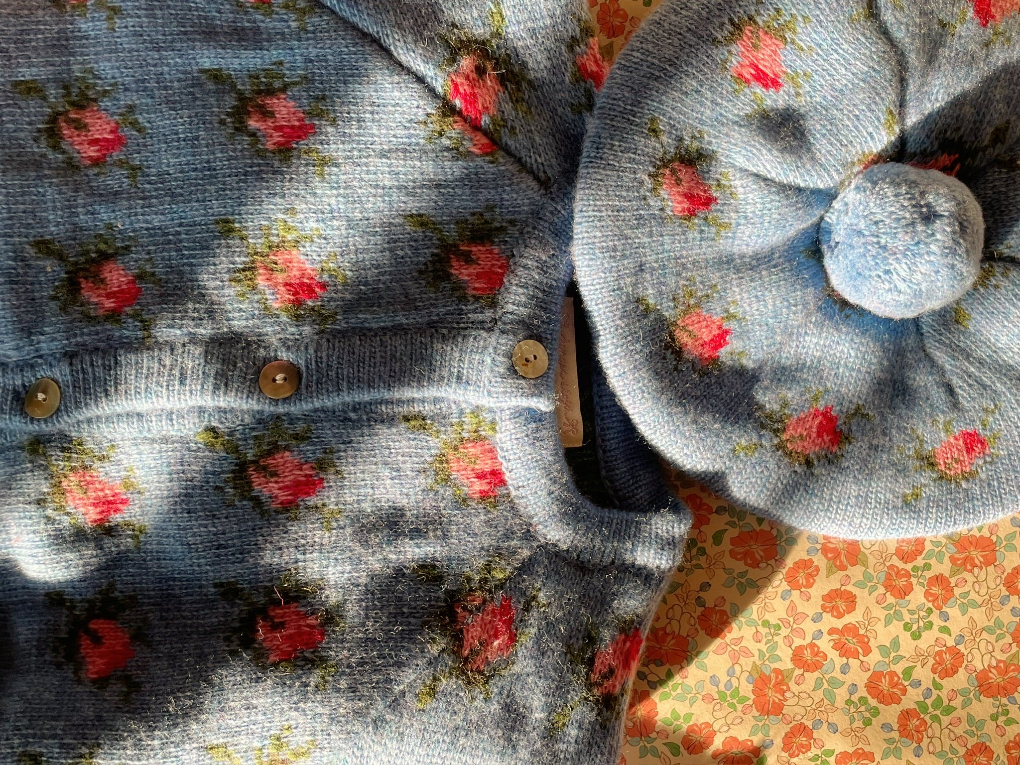 Konges Sløjd A/S BALACLAVAS rosie shades