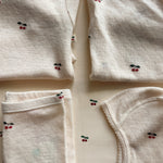 Konges Sløjd A/S BALACLAVAS cherry