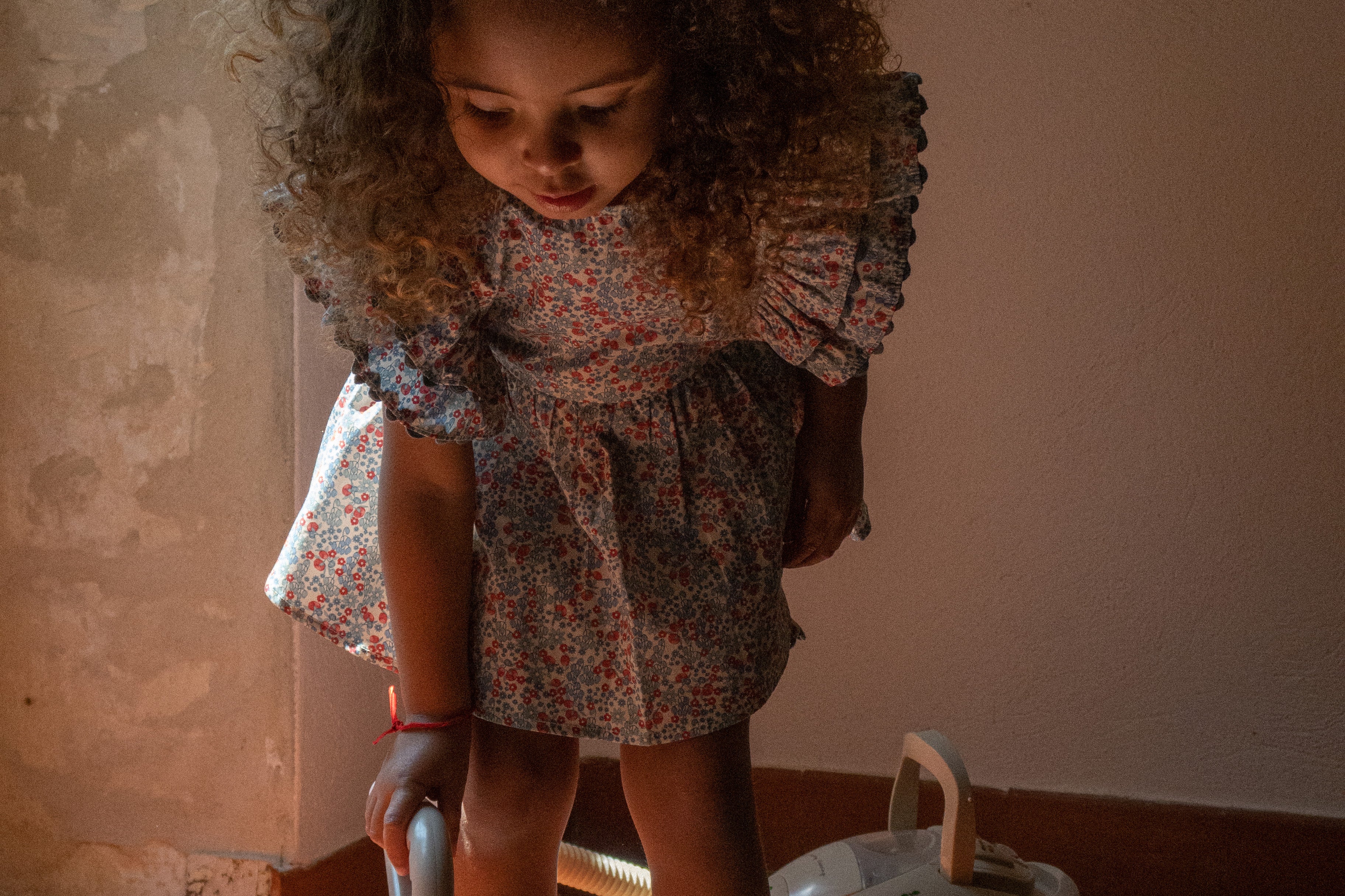 Konges Sløjd A/S ACTIVITY TOYS cherry