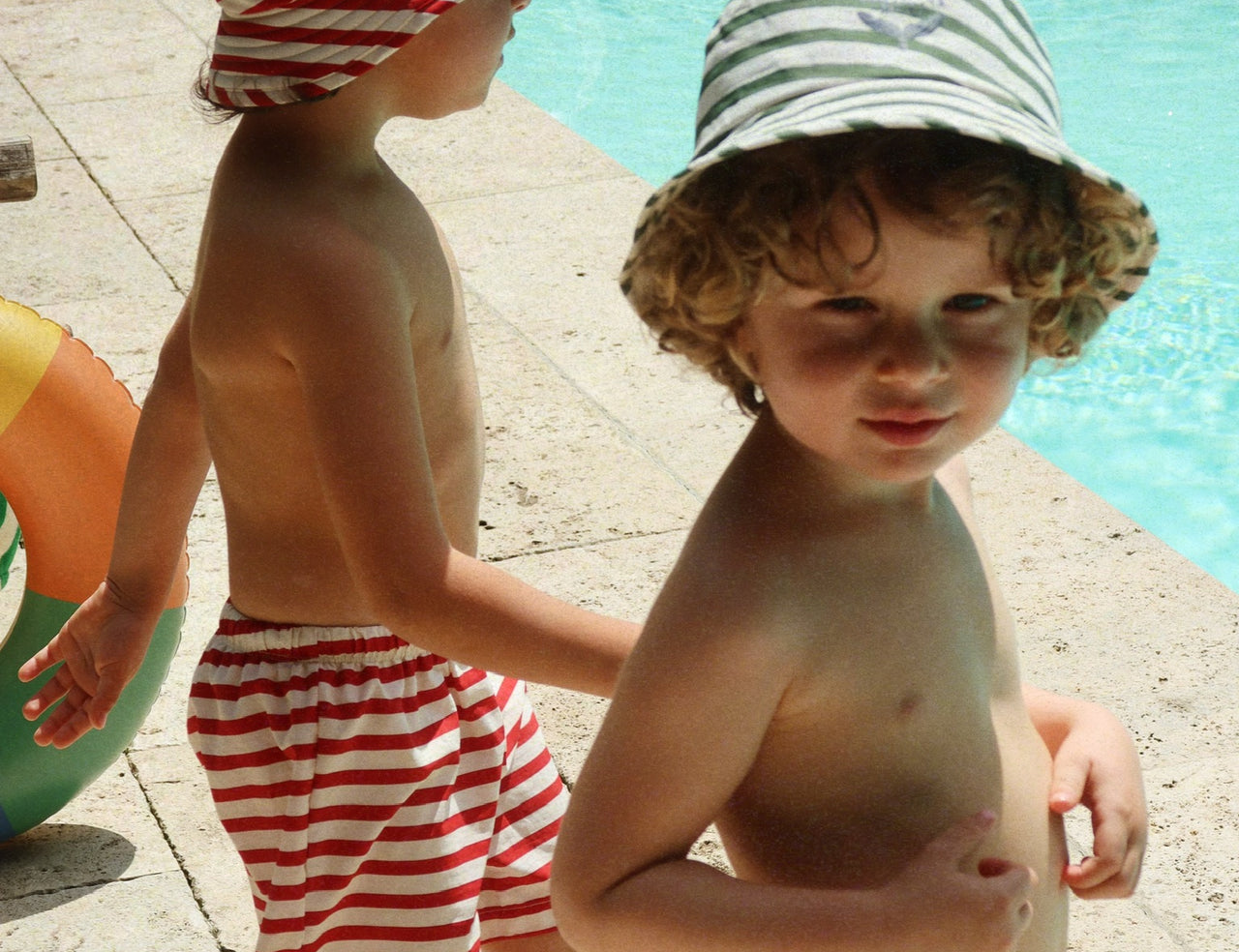 Konges Sløjd A/S SWIMSHORTS stripe rouge