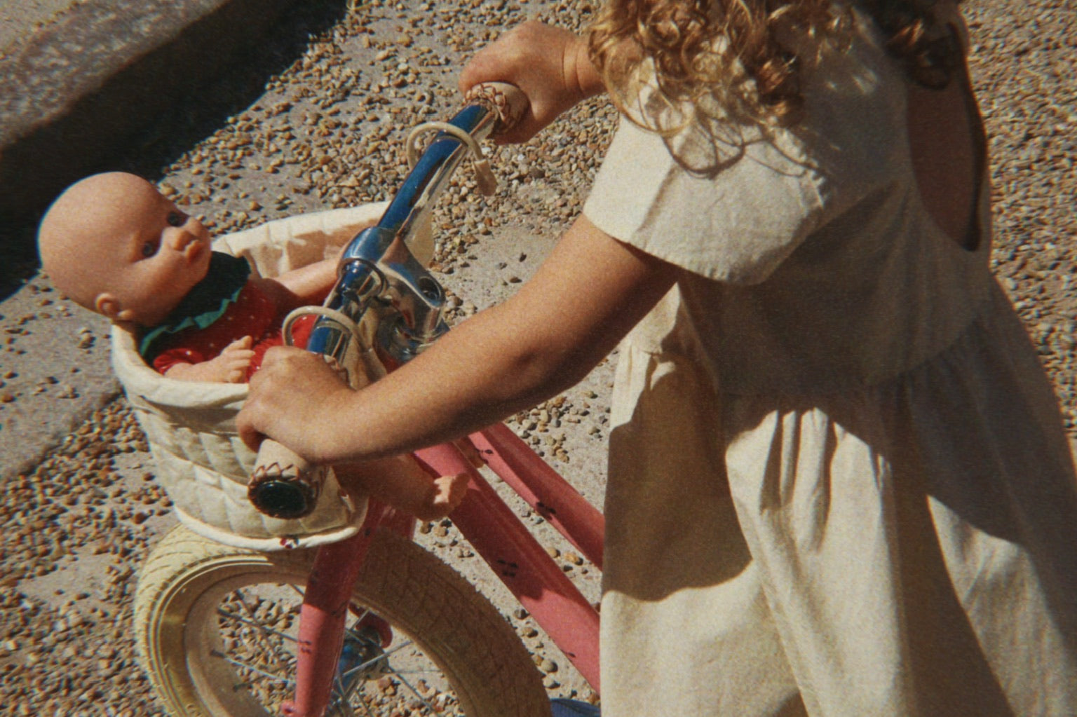Konges Sløjd A/S DOLL ESSENTIALS cherry