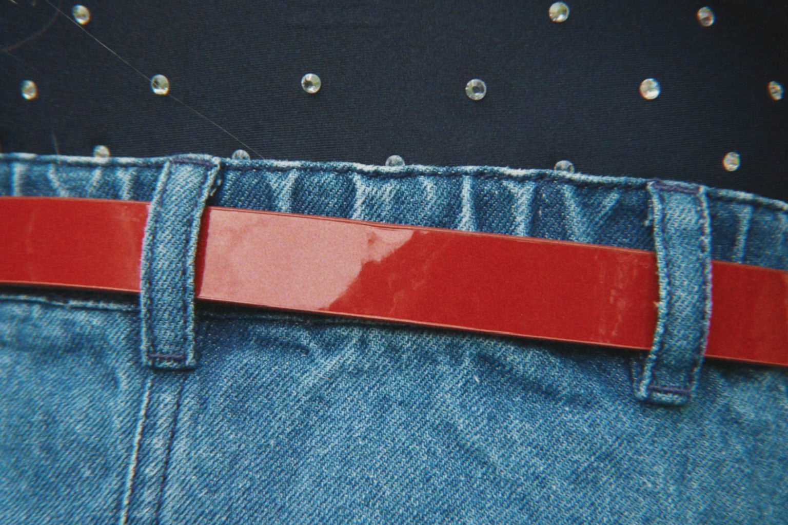 Konges Sløjd A/S JEWELLERY haute red