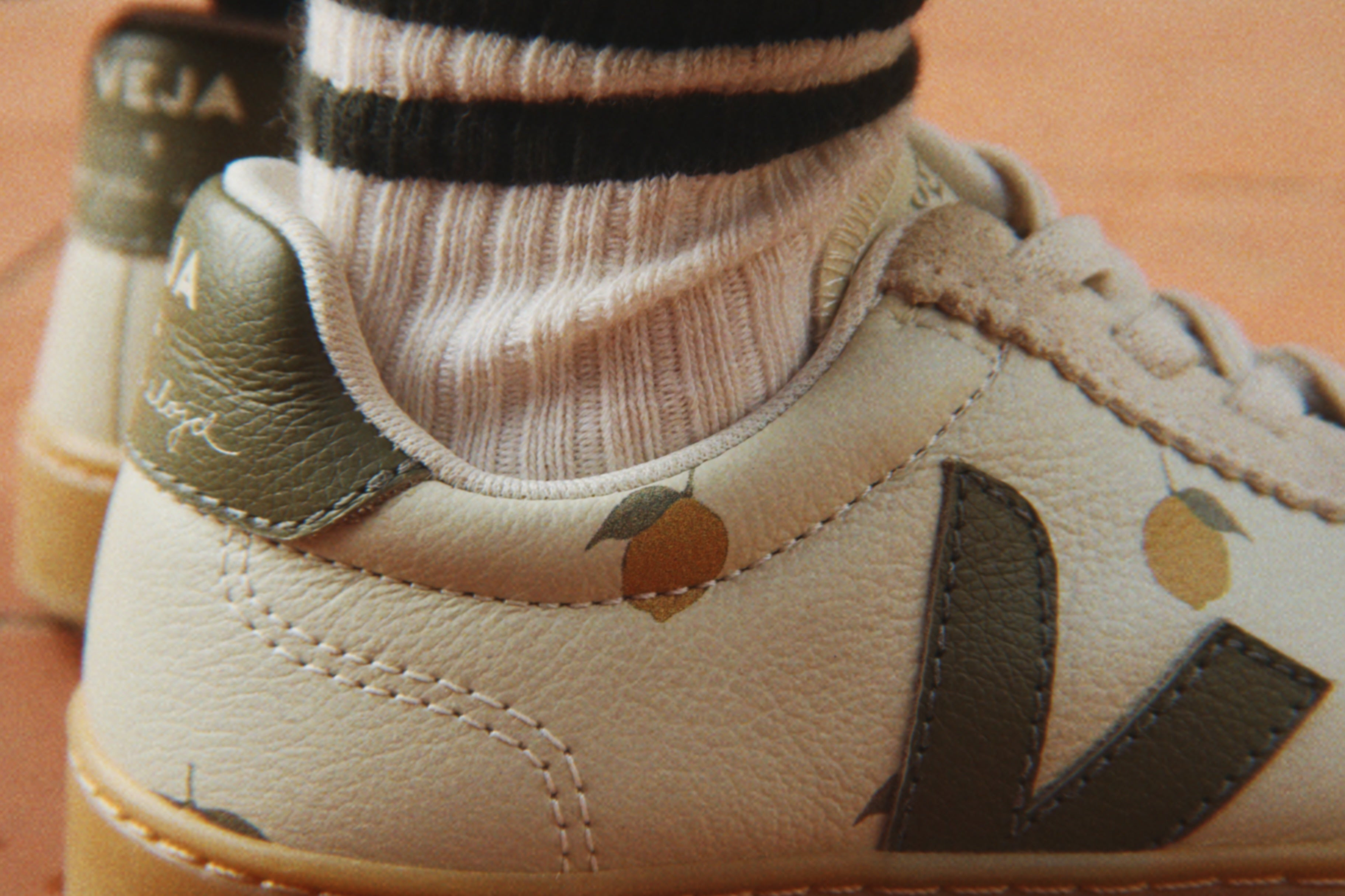Konges Sløjd A/S SHOES lemon argile