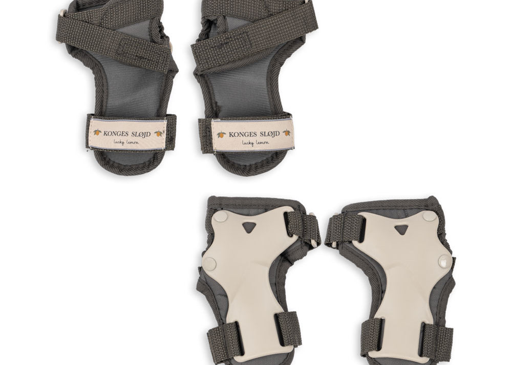 Konges Sløjd A/S OUTDOOR ACTIVITY PLAY kalamata green