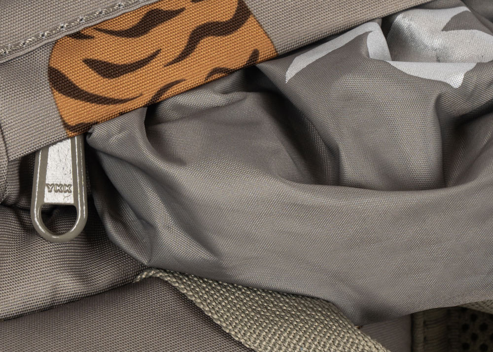 Konges Sløjd A/S SCHOOLBAG tiger oak