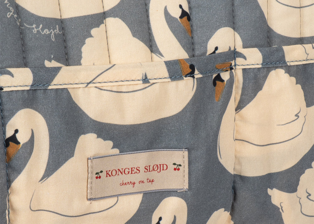 Konges Sløjd A/S DOLL ESSENTIALS swan